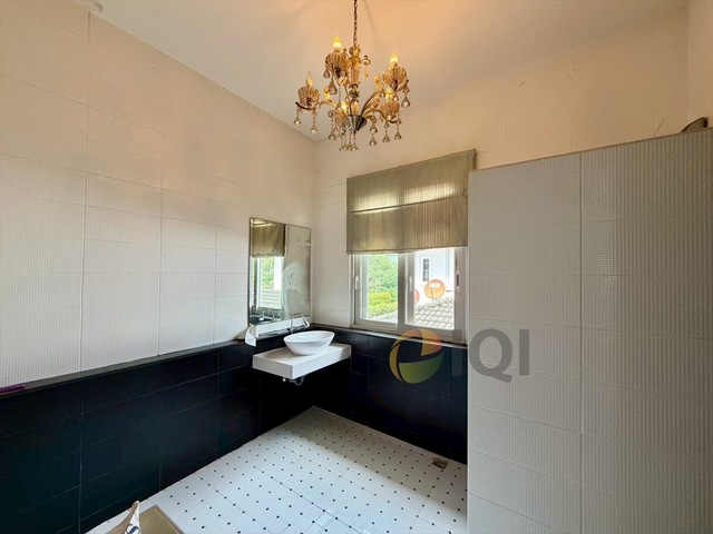 Luxury 2-Story House for Sale Baan Lat Phrao 1 image