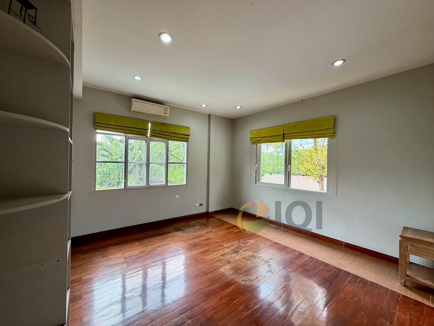 Luxury 2-Story House for Sale Baan Lat Phrao 1 image