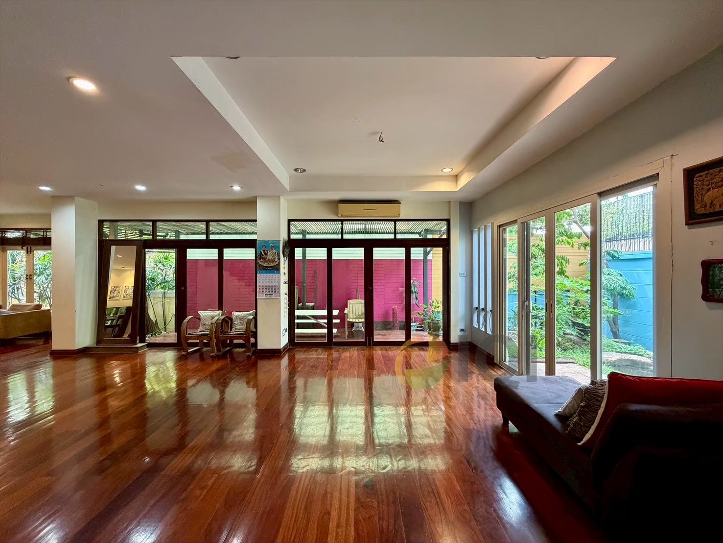 Luxury 2-Story House for Sale Baan Lat Phrao 1 image