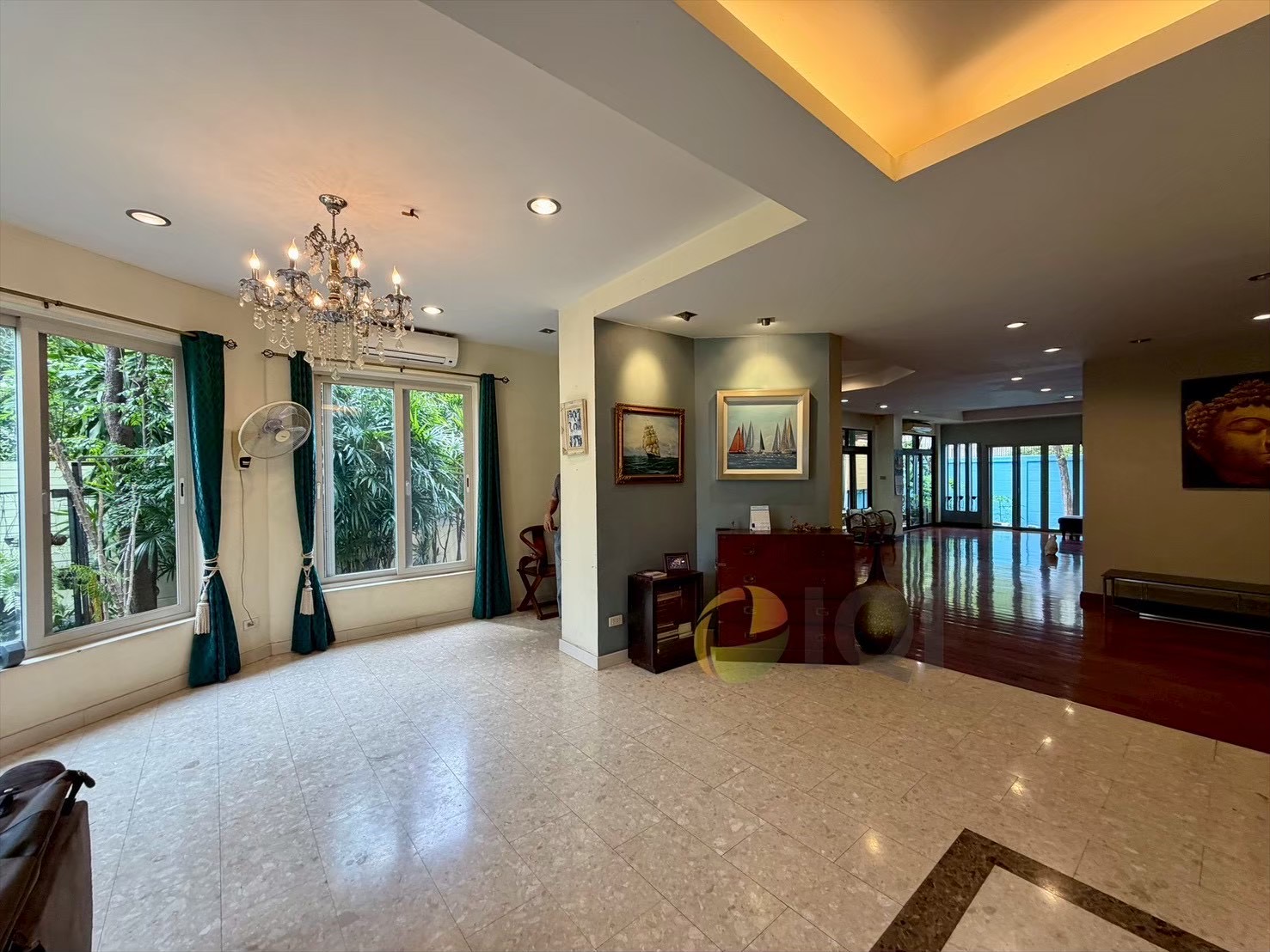 Luxury 2-Story House for Sale Baan Lat Phrao 1 image