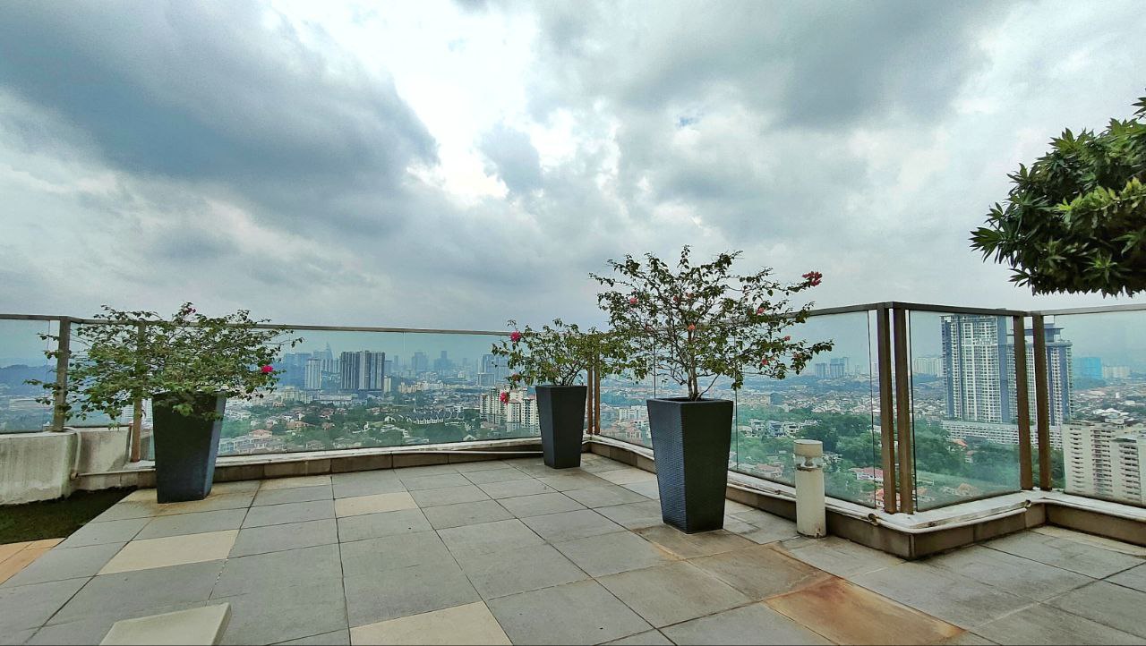 The Z Residence image