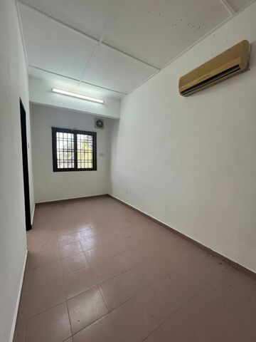 Taman Guru 2 Sty Corner Lot,Jalan Kerapu,Kota Tinggi,Full Loan,Renovated