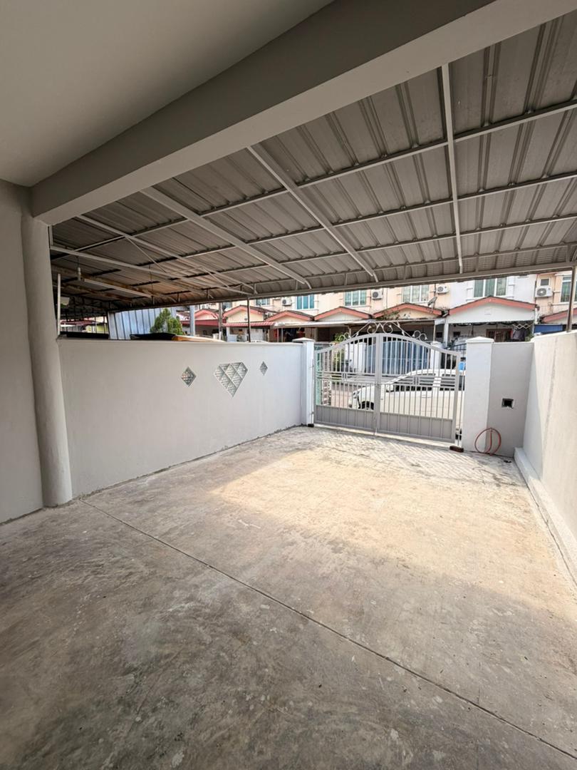 Taman Puteri Wangsa 2 Sty Medium Cost,Renovated,Jalan Bestari,Ulu Tiram image