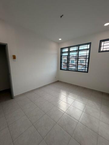 Taman Puteri Wangsa 2 Sty Medium Cost,Renovated,Jalan Bestari,Ulu Tiram image