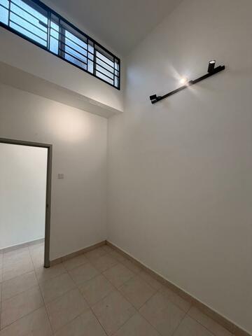 Taman Puteri Wangsa 2 Sty Medium Cost,Renovated,Jalan Bestari,Ulu Tiram image