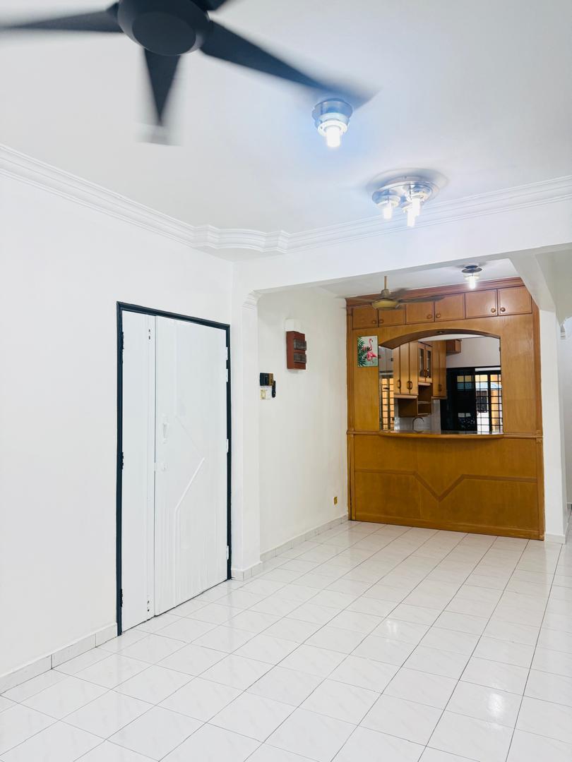 Lily Jasmine Apartment,Tampoi,Skudai,Ground Floor,Renovated,Johor Bahru image