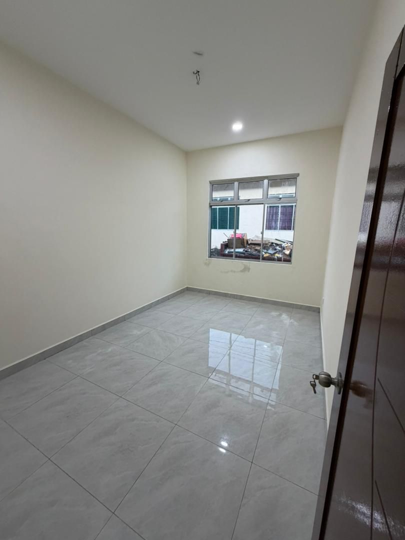 Taman Bestari Indah 1 Sty Terrace,Jalan Bestari,Ulu Tiram,Renovated image