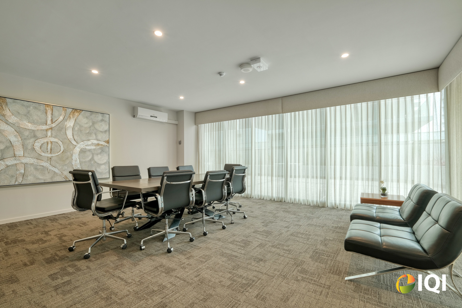 Luxury Apartment for Sale at Iconic Adagio Building! image