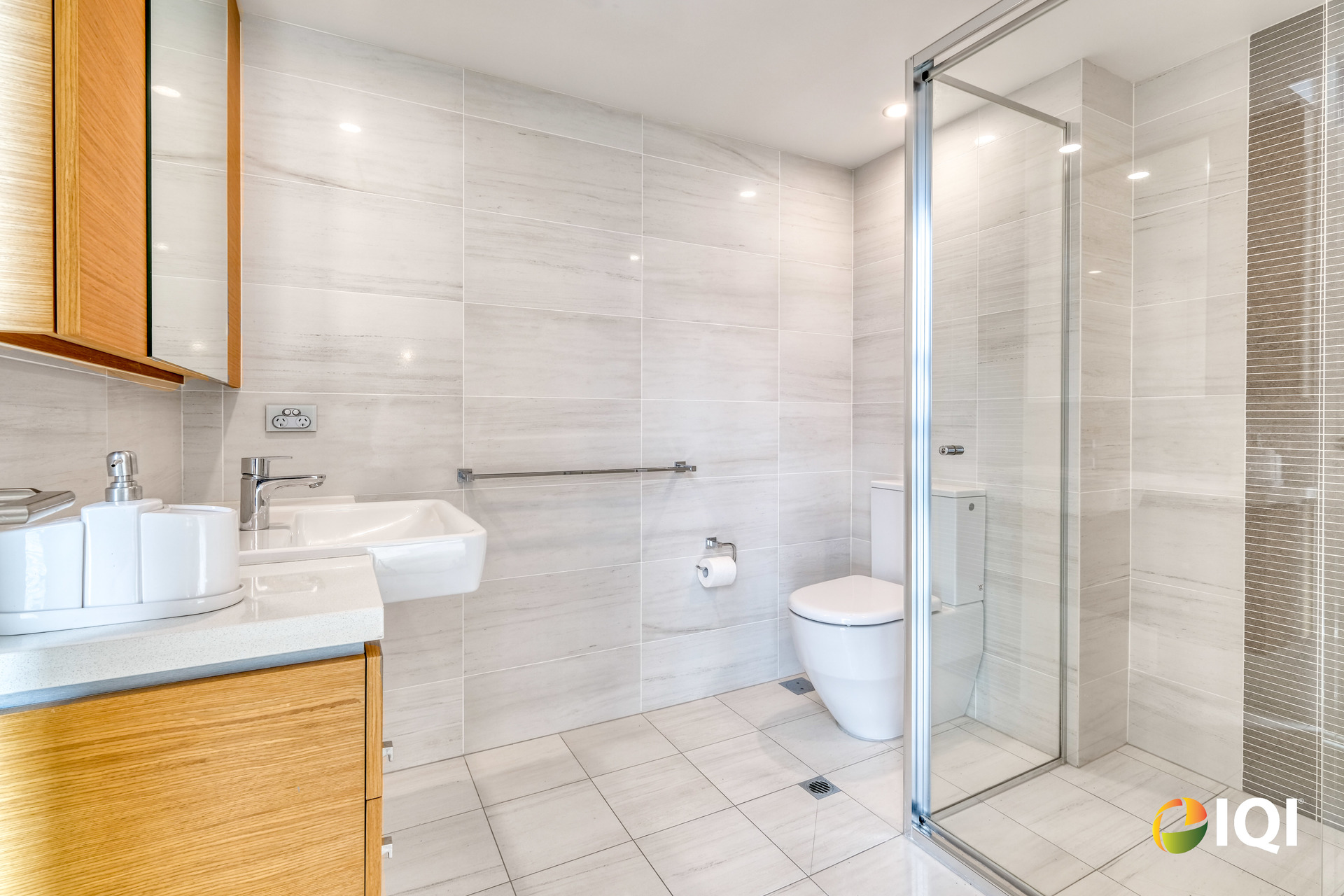 Luxury Apartment for Sale at Iconic Adagio Building! image