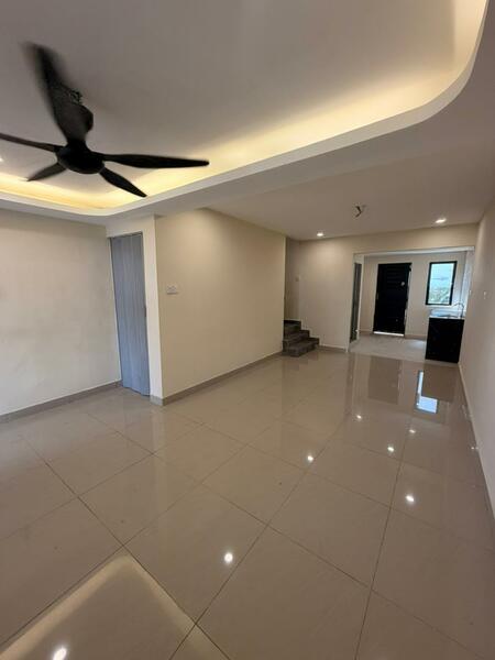 Taman Desa Cemerlang 2 Sty Low Cost,Jalan Lanjut,Ulu Tiram,Renovated