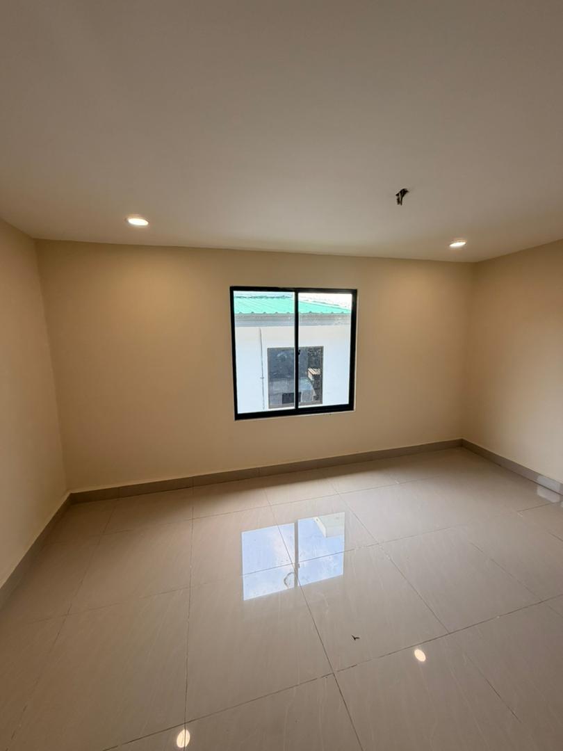 Taman Desa Cemerlang 2 Sty Low Cost,Jalan Lanjut,Ulu Tiram,Renovated image