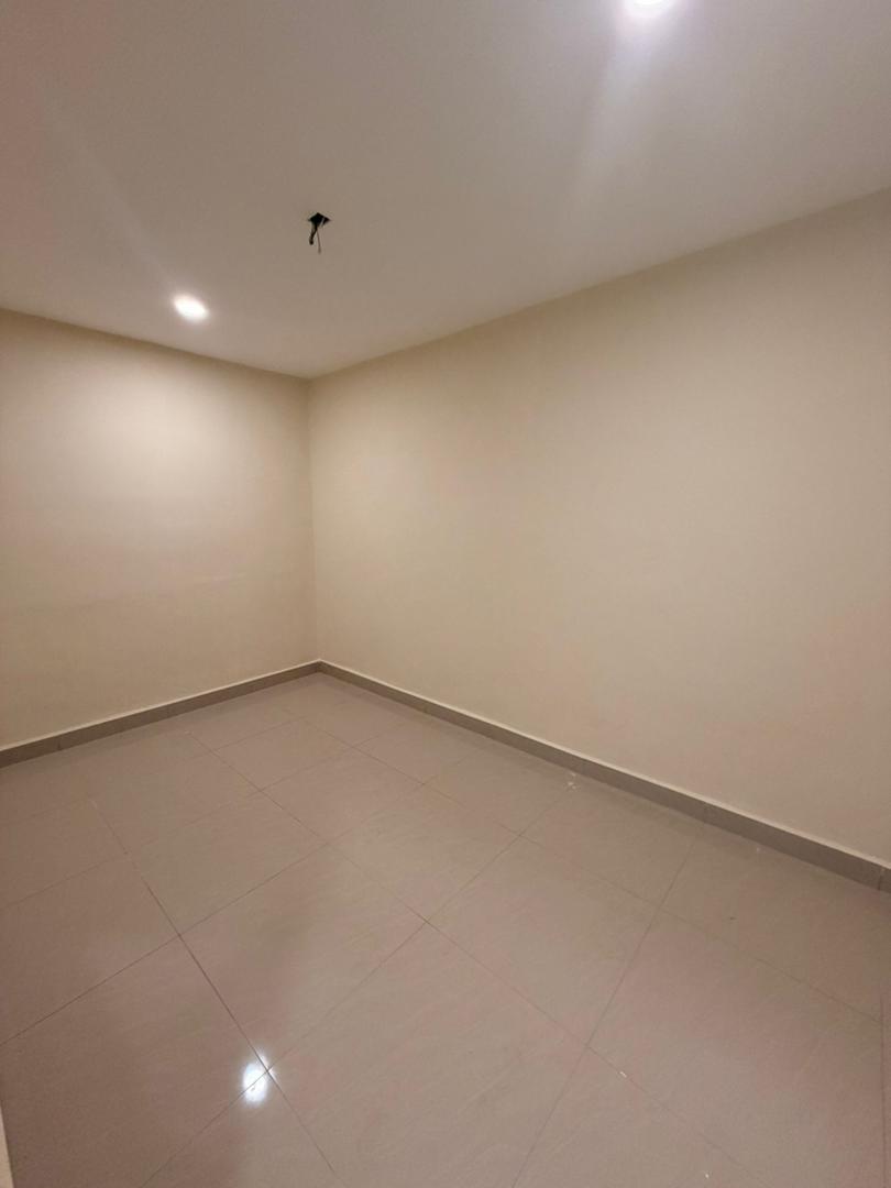 Taman Desa Cemerlang 2 Sty Low Cost,Jalan Lanjut,Ulu Tiram,Renovated image