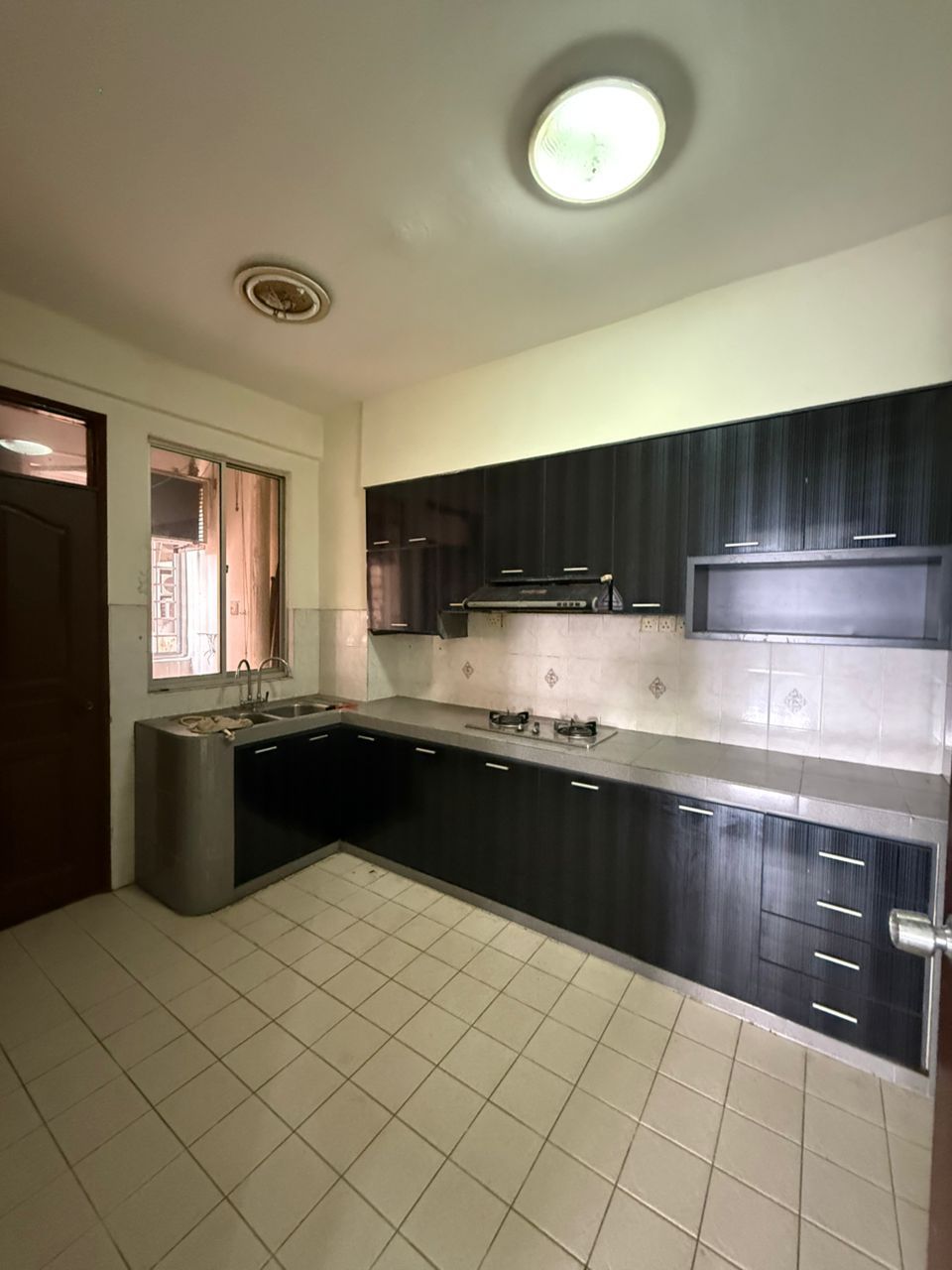 Persiaran Tanjung Apartment,Johor Bahru,Tampoi,High Floor,Full Loan image