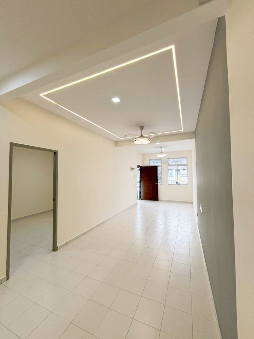 Taman Scientex Townhouse,Jalan Scientex Maju,Kulai,Renovated,Rmmj image