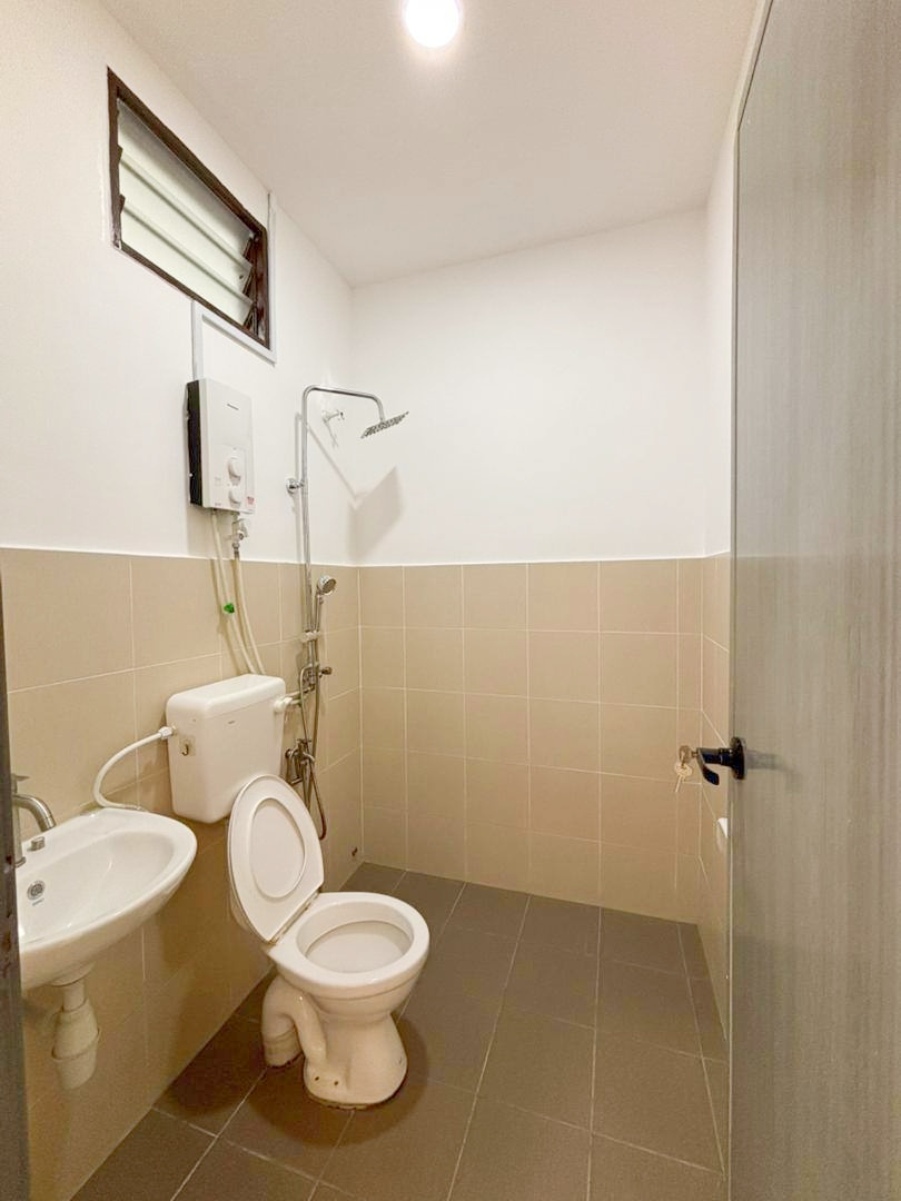 Taman Scientex Townhouse,Jalan Scientex Maju,Kulai,Renovated,Rmmj image