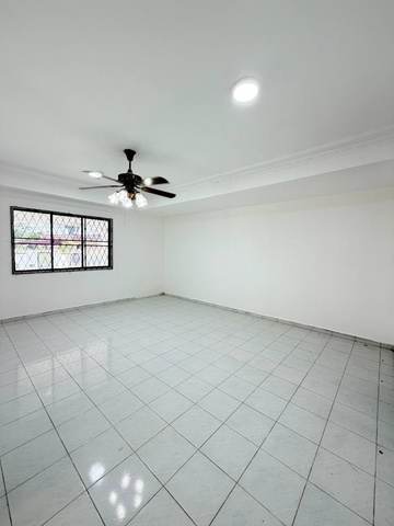 Taman Johor Jaya 2 Sty Low Cost Corner Lot,Jalan Keembong,Johor Bahru