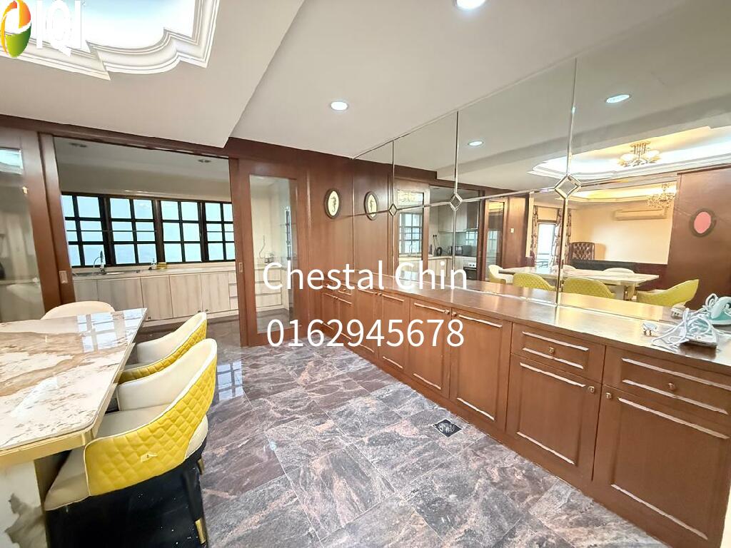 Contessa image