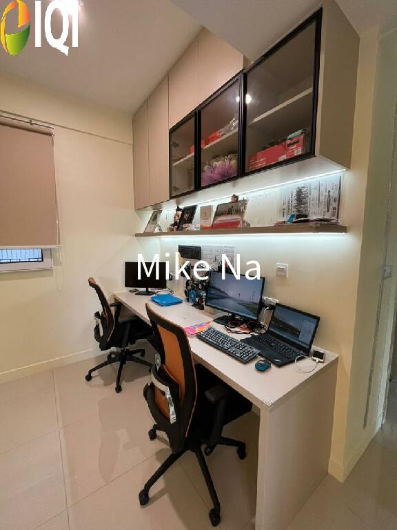 Lakefront Condominium | Emerald Hills @ Alam Damai image