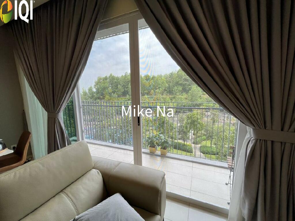 Lakefront Condominium | Emerald Hills @ Alam Damai image