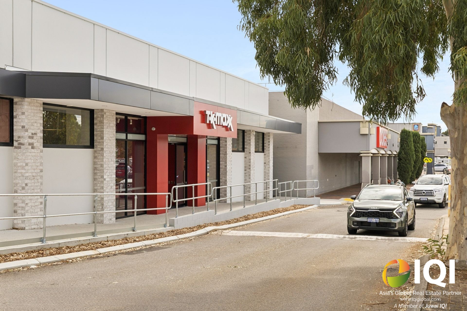 Exclusive Brand New Townhouse in Rossmoyne High School Zone image