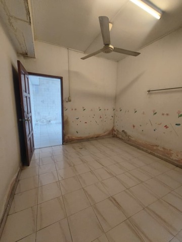 Lorong Kelengkeng 1 Taman Likas Park image