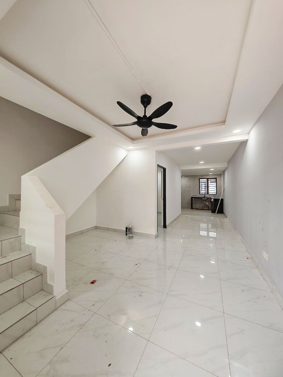 Bandar Putra Kulai 2 Sty Low Cost,Jalan Jati,Kulai,Renovated,Full Loan image