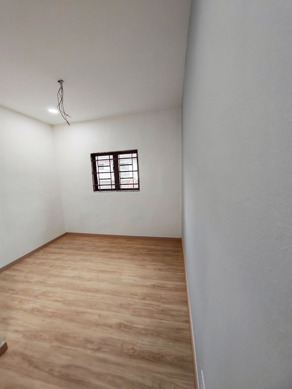 Bandar Putra Kulai 2 Sty Low Cost,Jalan Jati,Kulai,Renovated,Full Loan image