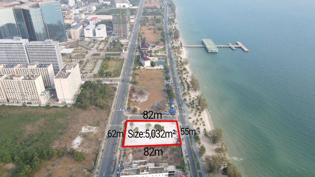 Land in from of Otres Beach image