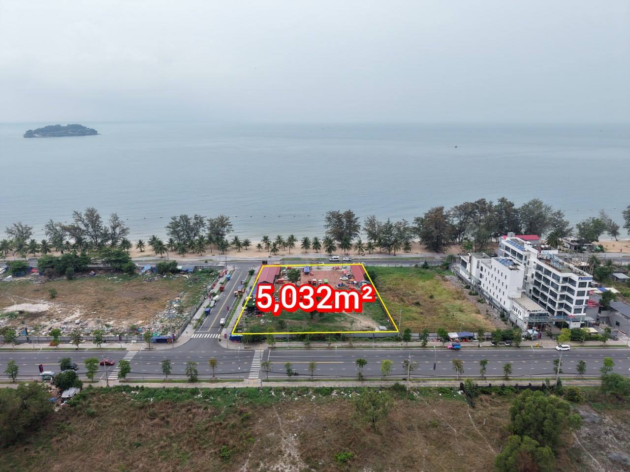 Land in from of Otres Beach image