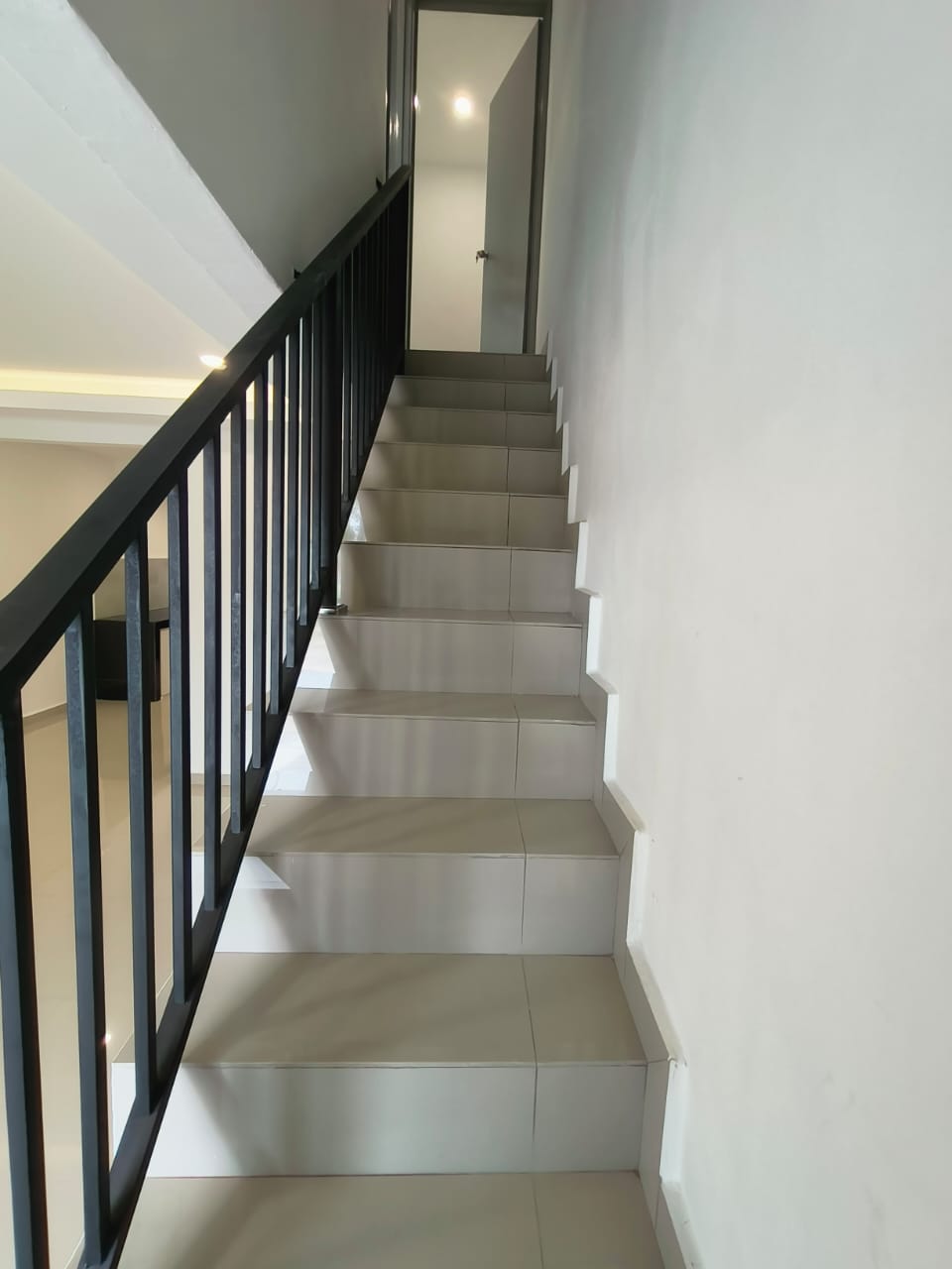 Taman Desa Jaya 2 Sty Low Cost,Jalan Danau,Johor Bahru,Renovated image