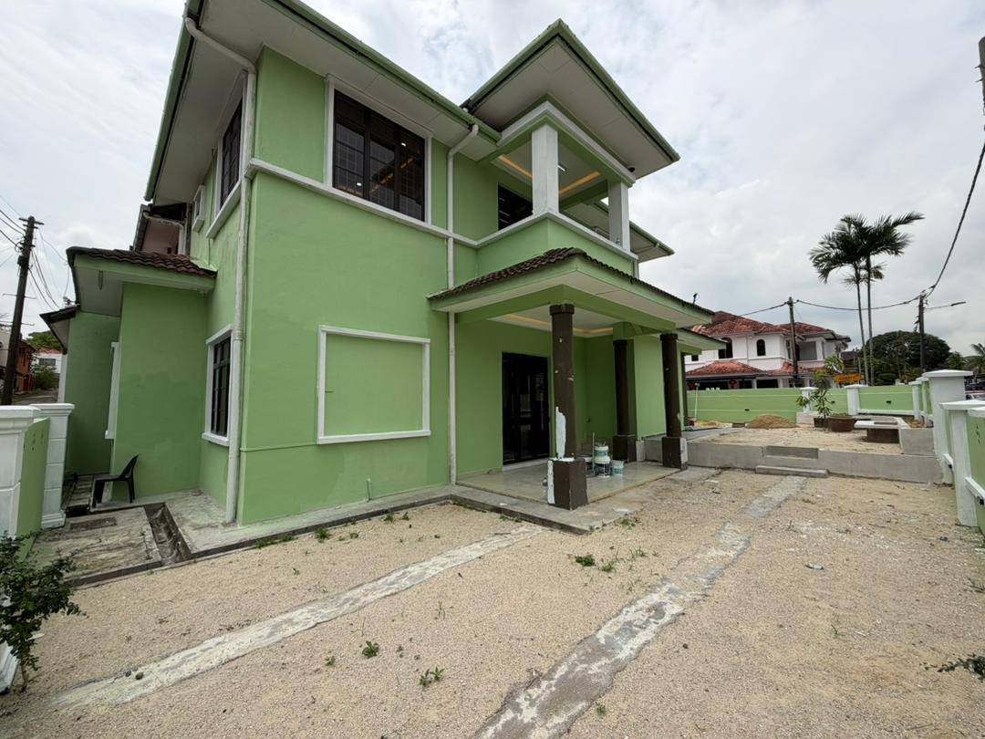 Bandar Seri Alam 2 Sty Corner Lot,Renovated,Extend,Pasir Gudang,Masai image
