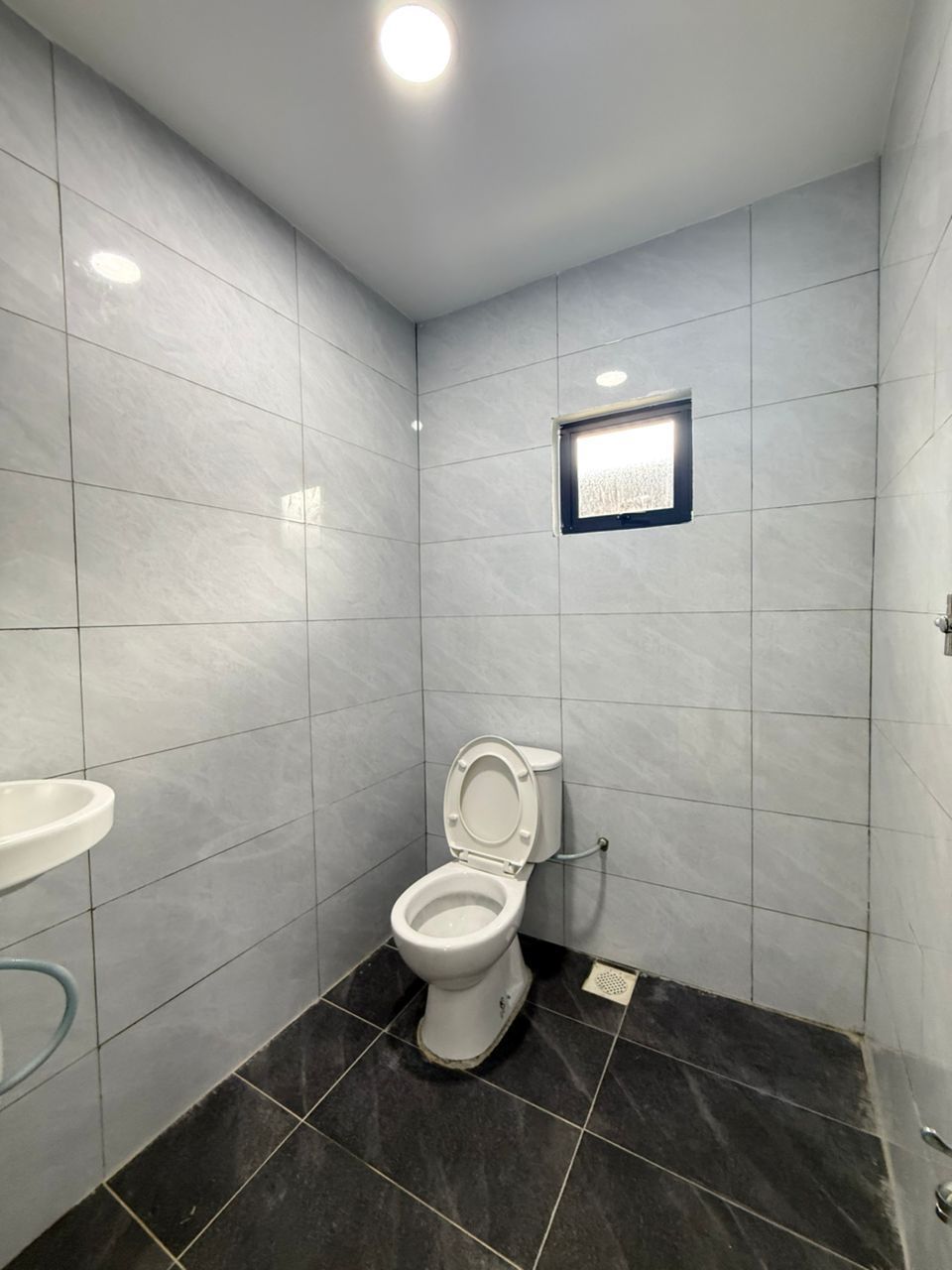 Taman Zamrud 1 Sty Low Cost,Jalan Zamrud,Ulu Tiram,Renovated,Extend image