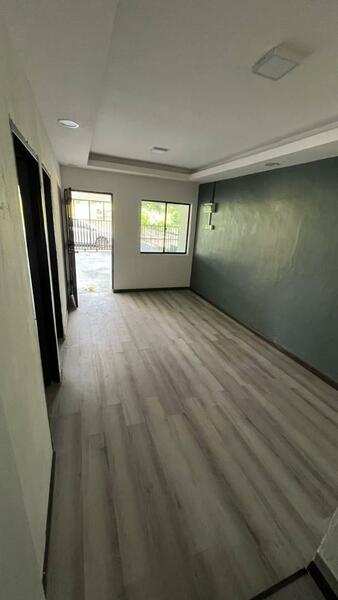 Taman Rebana 1 Sty Low Cost,Jalan Rebana,Kluang,Fully Renovated