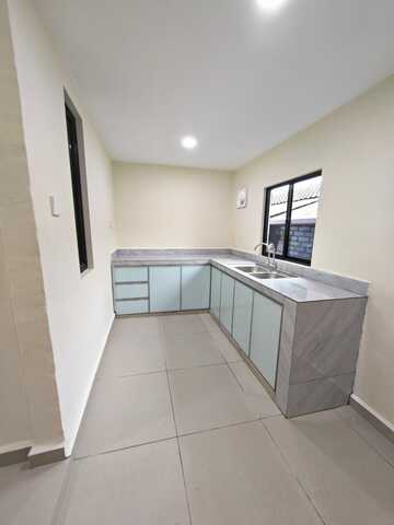 Taman Bukit Kempas Single Storey Low Cost,Renovated,Johor Bahru,Tampoi image
