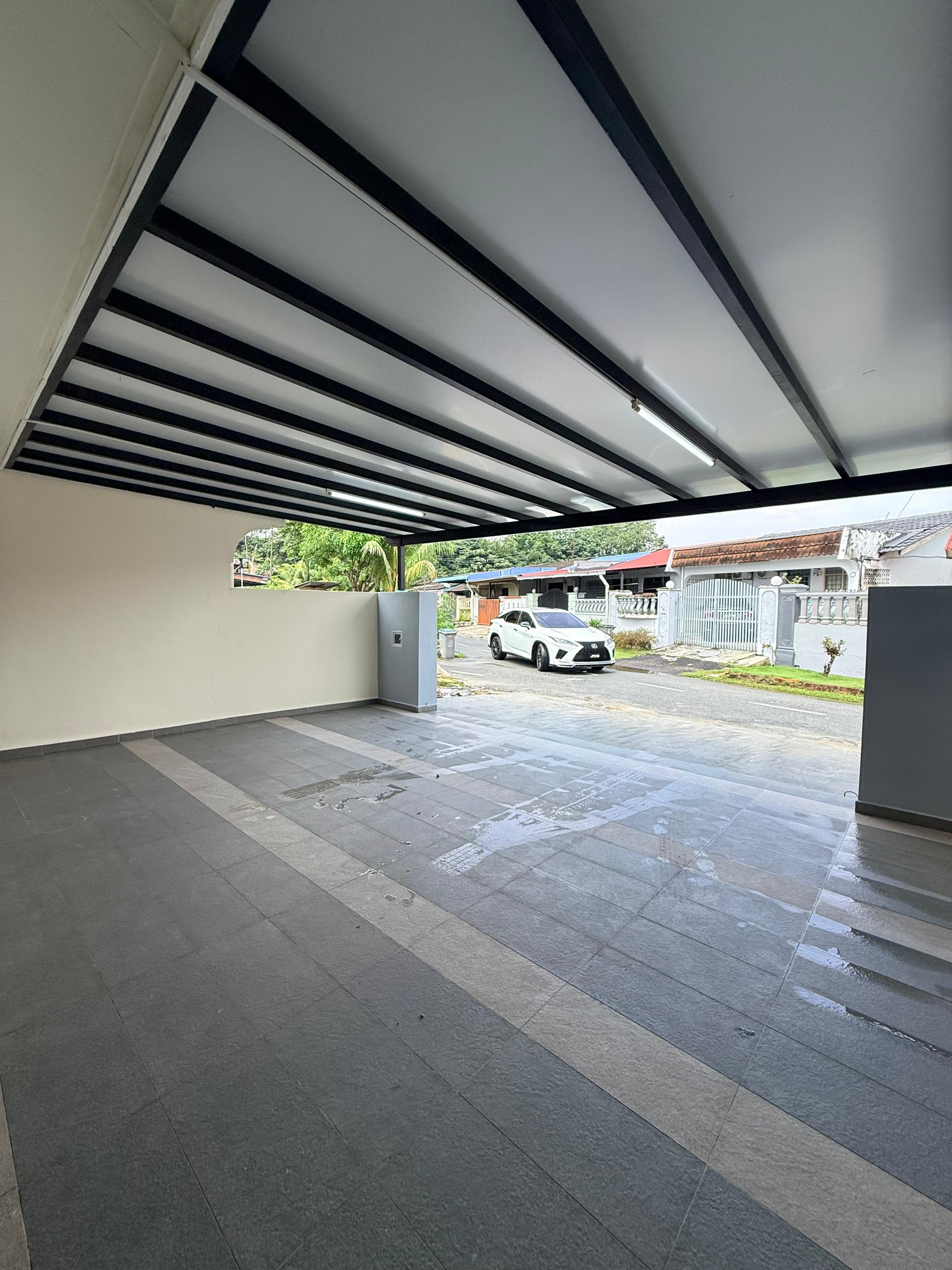 Taman Bukit Kempas Single Storey Low Cost,Renovated,Johor Bahru,Tampoi image