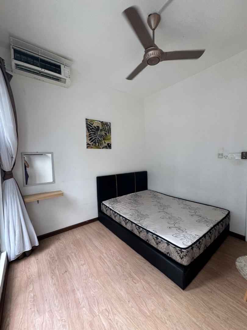 THE RIVERSIDE RESIDENCE image