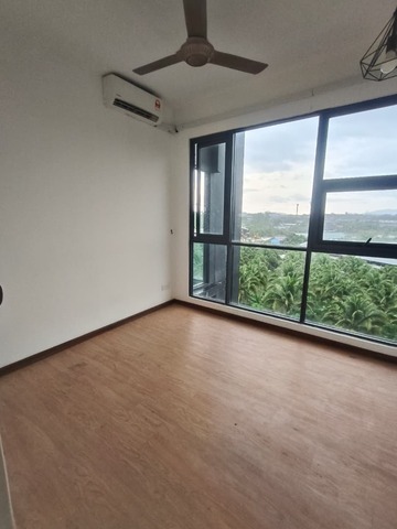THE RIVERSIDE RESIDENCE image