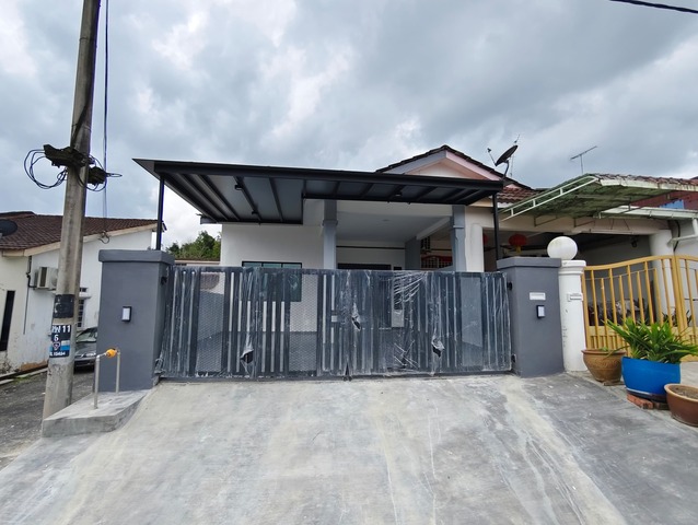 Taman Wawasan 1 Sty Terrace,Jalan Rajawali,Kelapa Sawit,Kulai,Renovated photo