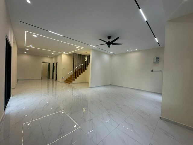 Taman Sri Tebrau 2 Sty Semi D,Jalan Rentaka,Johor Bahru,Renovated,Extend image