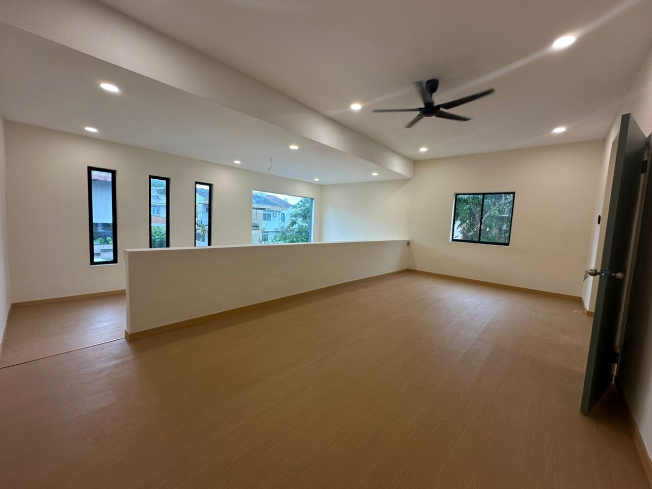 Taman Sri Tebrau 2 Sty Semi D,Jalan Rentaka,Johor Bahru,Renovated,Extend image