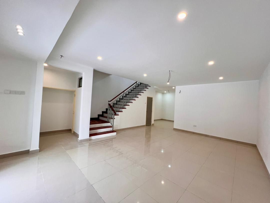 Mutiara Rini 2 Sty Terrace,Rini Homes 8,Skudai,Renovated,Extend,Gng image