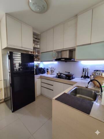 1120 Park Avenue, PJS 1 image
