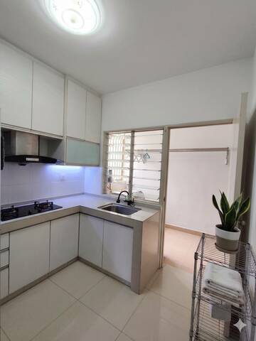 1120 Park Avenue, PJS 1 image