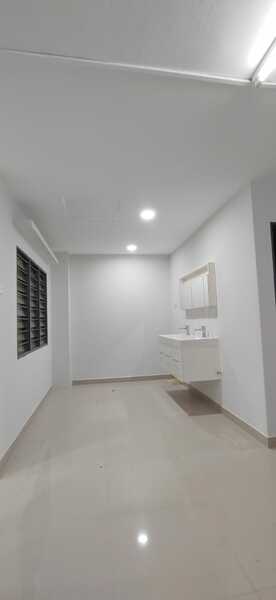 Jalan Meru 