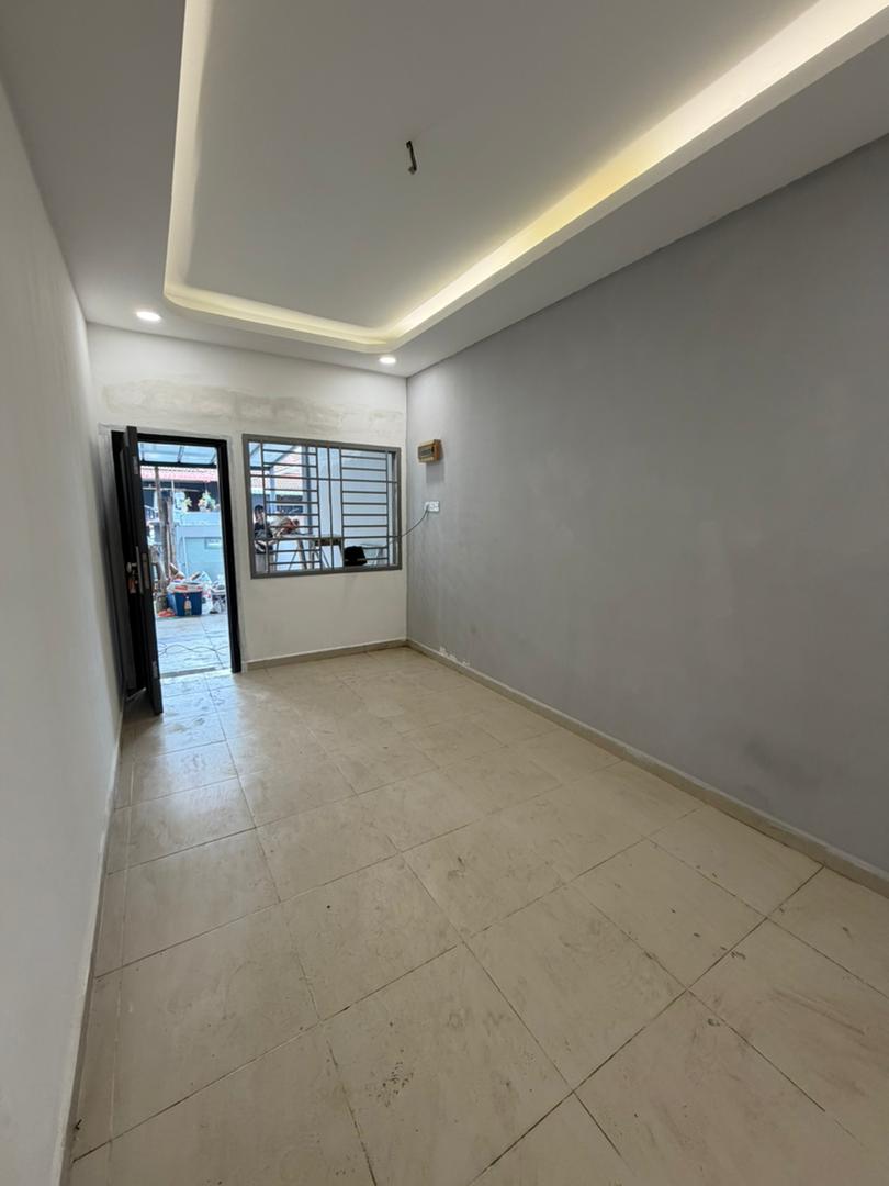 Taman Pulai Emas 1 Storey Terrace,Renovated,Extend,Johor Bahru,Skudai image