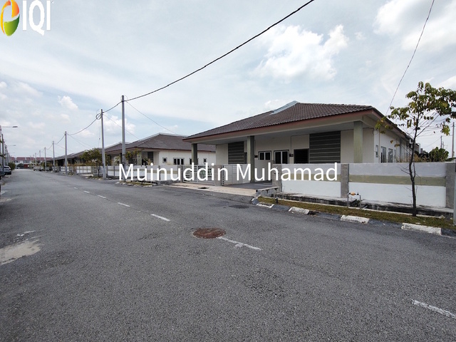 Residen 6 Bandar Baru Setia Awan Perdana Sitiawan Perak image