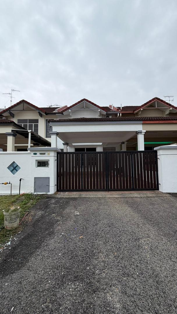 Taman Mutiara Rini 2 Sty Terrace,Jalan Bakti,Skudai,Renovated,Full Loan image