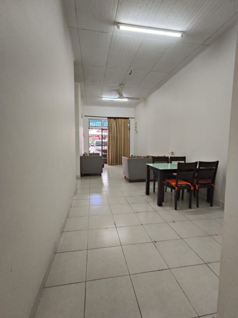 Taman Bestari Indah 1 Sty Terrace,Jalan Bestari,Ulu Tiram,Renovated image