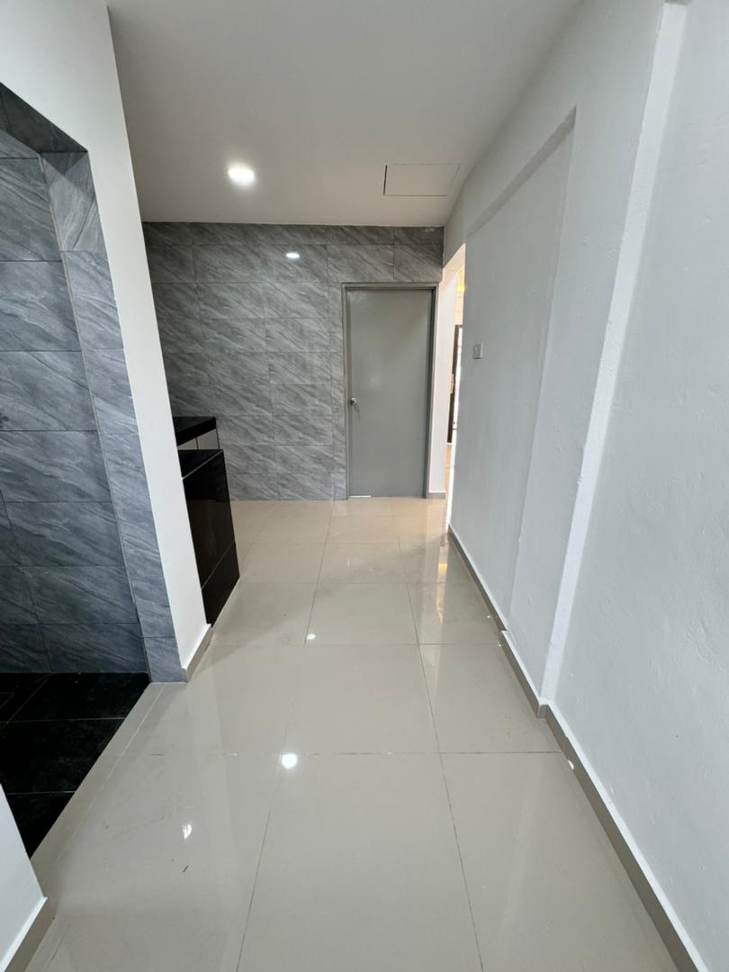 Taman Cendana Low Cost Flat,Pasir Gudang,Level 5,Renovated image