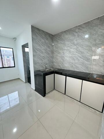 Taman Cendana Low Cost Flat,Pasir Gudang,Level 5,Renovated image